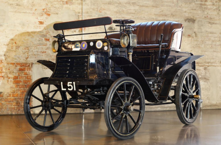 Mercedes-Benz Ideal 7hp Bicilindrica "Contra-Motor" Vis-à-vis del 1901